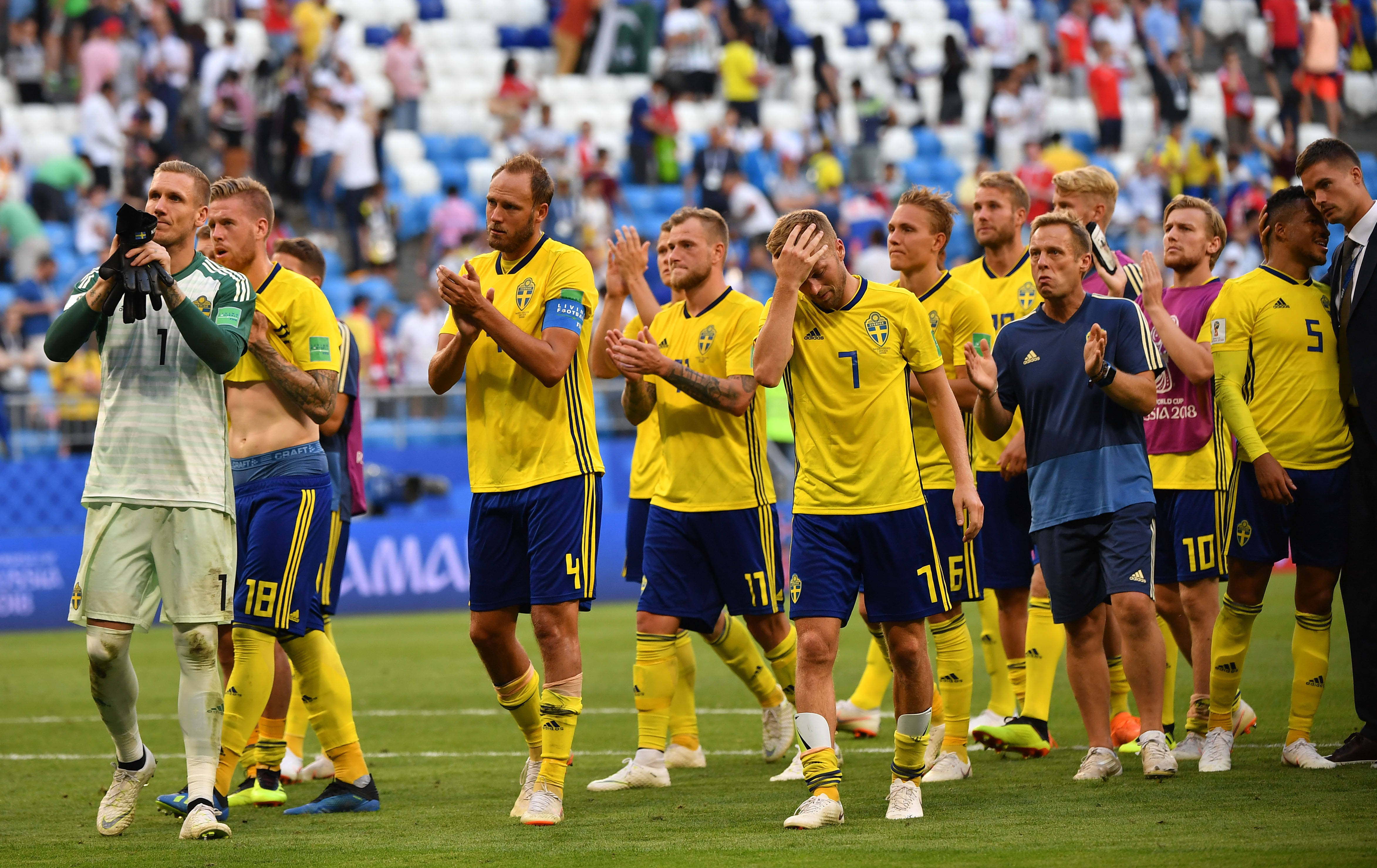 斯洛伐克队在比赛中遭遇不顺,需调整阵容 斯洛伐克队在比赛中遭遇不顺,需调整阵容