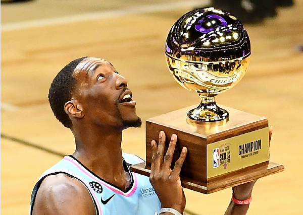 爱游戏官方-包含步行者爆冷奇才，阿德巴约惊艳世界的词条