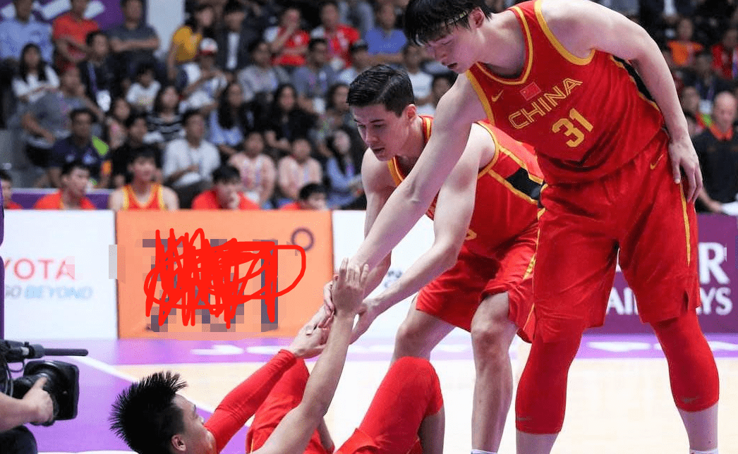 广东队横扫76人，王哲林带队取胜