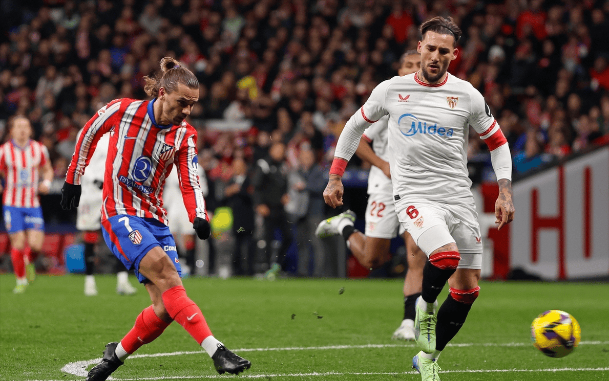 乌拉圭完胜西班牙，格列兹曼点燃赛场